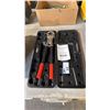 Image 1 : VEVOR PEX PIPE CONSTRUCTION/CRIMPING TOOL IN HARD TRANSPORT CASE