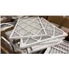 Image 4 : KIRKLAND SIGNATURE MIXED HVAC AIR FILTERS MOP HEADS AND MORE