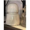 Image 5 : 11 Ceramic and Glass Insulators