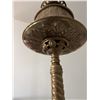 Image 5 : Brass Ornate Victorian-Style Oil Lamp Stand
