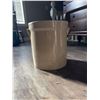 Image 1 : Alberta Potteries Redcliff 5-Gallon Stoneware Crock
