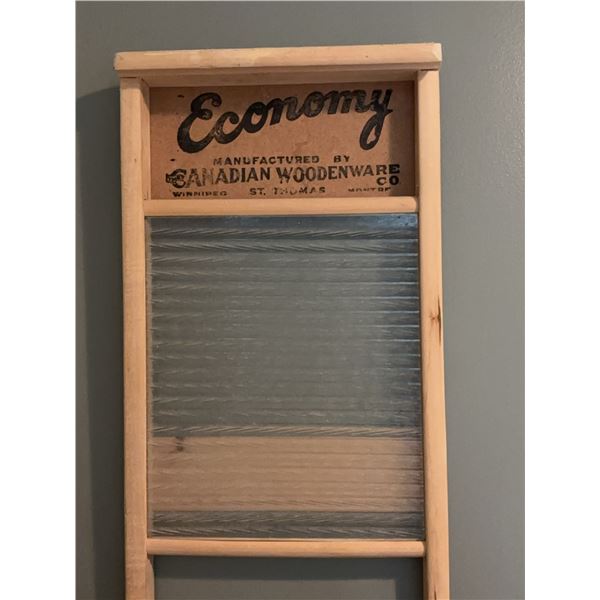 Economy Canadian Woodware Co Washboard
