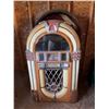 Image 11 : Wurlitzer 1015 Multi Selector Jukebox Cabinet