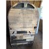 Image 6 : Wurlitzer 1015 Multi Selector Jukebox Cabinet