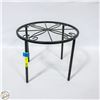 Image 1 : 8" METAL BLACK PLANT STAND