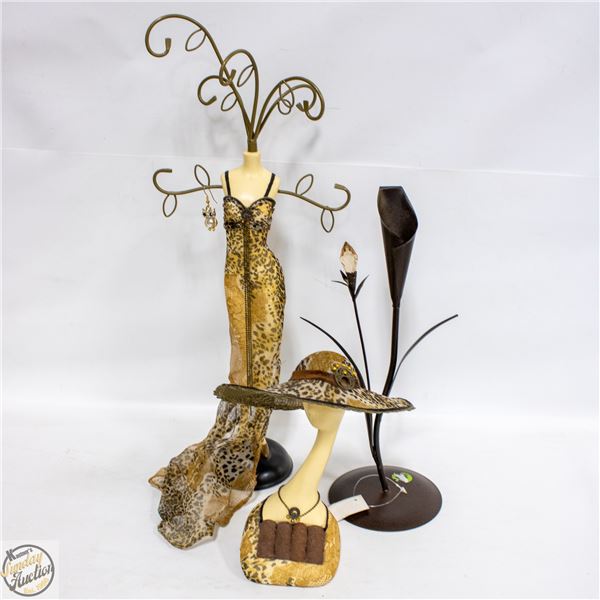 LOT OF NEW ITEMS INCLUDE BRUSH,FRAME AND DECOR