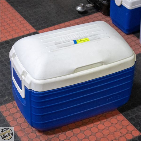 LARGE BLUE CAMPING COOLER