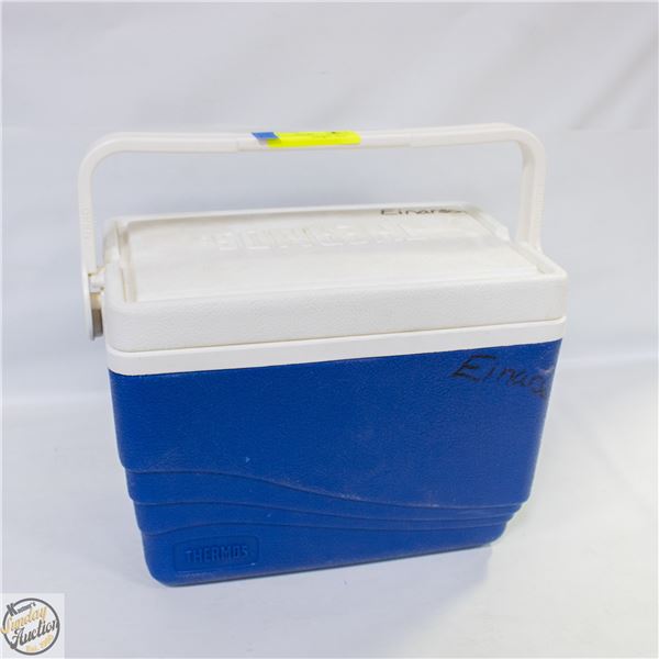 SMALL BLUE CAMPING COOLER