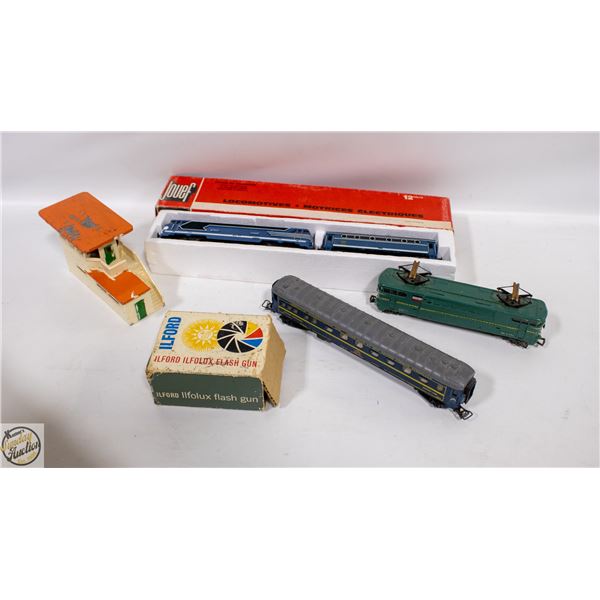 LOT OF VINTAGE JOUEF MODEL SCALE TRAINS WITH FLASH