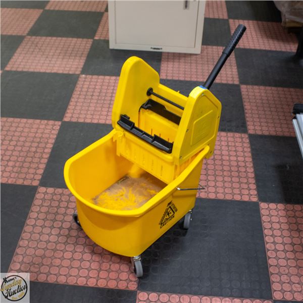 YELLOW INDUSTRIAL MOP BUCKET