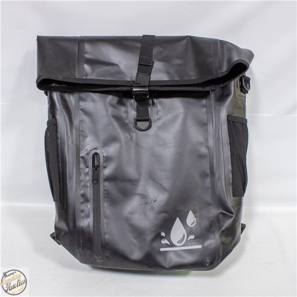 WATERPROOF PACK