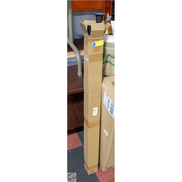 BLACK SHOWER ROD IN BOX