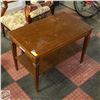 Image 1 : 2 TIER OCCASIONAL TABLE