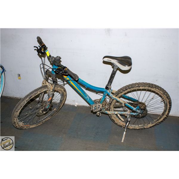 POLICE SEIZED: BLISS (BLUE) BIKE 26" SERIAL 32430