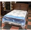 Image 1 : QUEEN SIZE HEADBOARD WITH MATCHING BEDSIDE TABLES