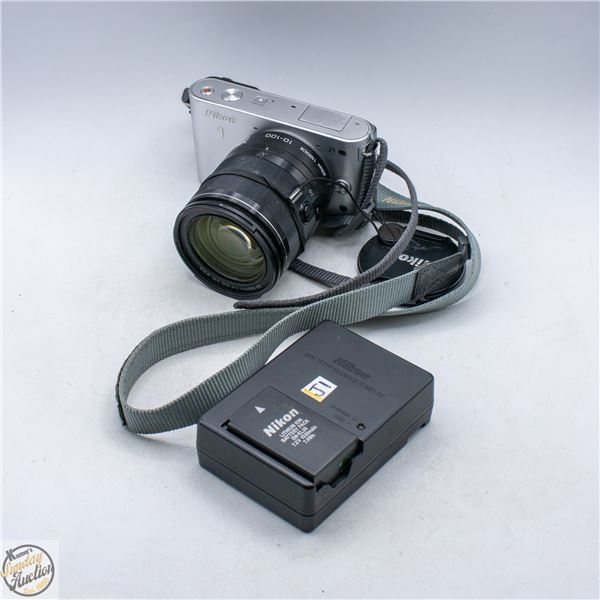 NIKON J1 HIGH SPEED MIRRORLESS CAMERA & ACCS