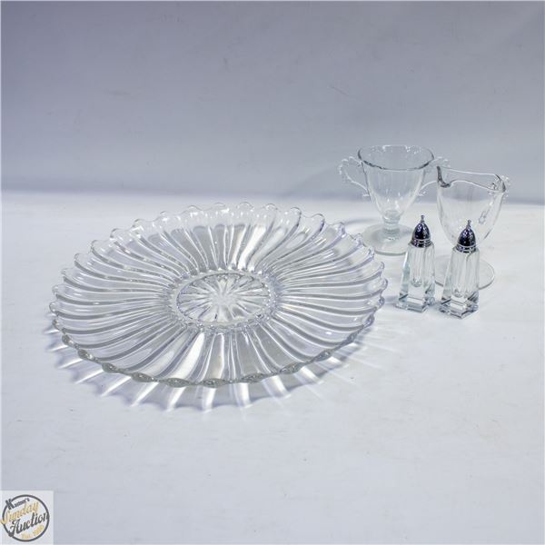 VINTAGE HEISEY CRYSTOLITE PRESSED CLEAR GLASS