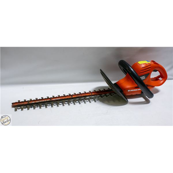 BLACK & DECKER 20" HEDGE HOG TRIMMER