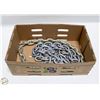 Image 1 : BOX HEAVY CHAINS