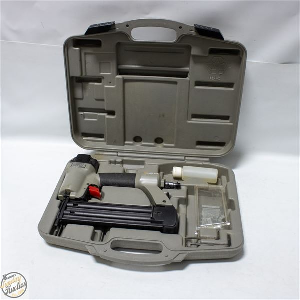 PORTER+CABLE AIRGUN IN CASE