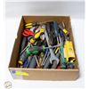 Image 1 : BOX OF TOOLS