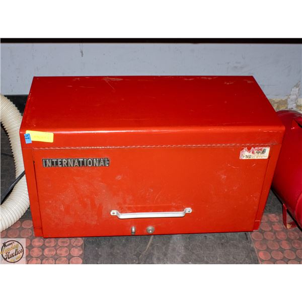 INTERNATIONAL 4 DRAWER TOOLCHEST