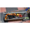 Image 1 : TOTE TOOL BOX WITH CONTENTS