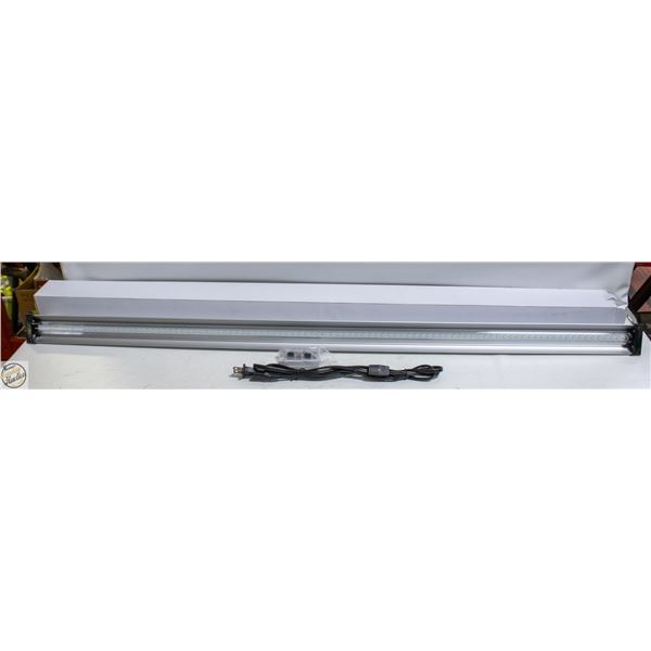 4 FT LED GROW LIGHT 6400K 48 W