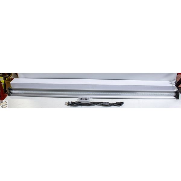 4 FT LED GROW LIGHT 6400K 48 W