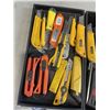 Image 2 : 2 TRAYS OF EXACTO KNIVES