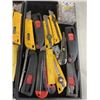 Image 3 : 2 TRAYS OF EXACTO KNIVES