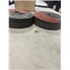 Image 2 : CASE OF DURAMAX APPROX 20  7" CUTTING / GRINDING WHEELS