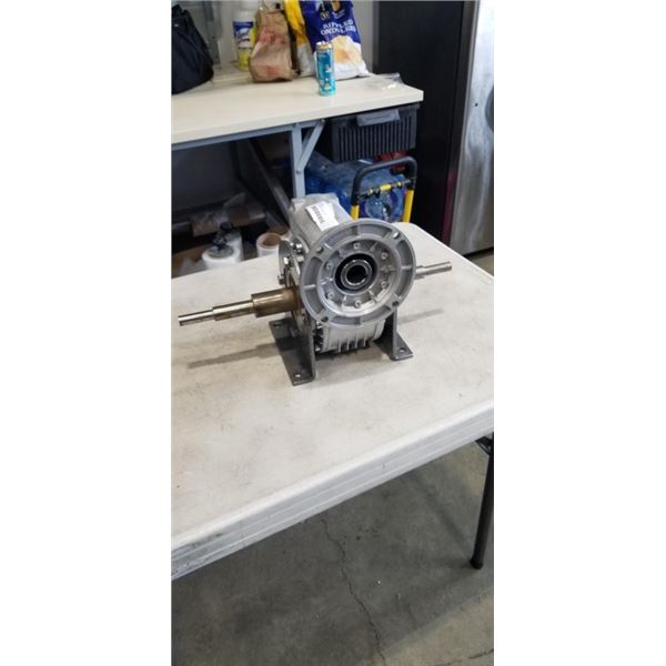 GROVE GEAR BRAVO MOTOR