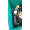 Image 2 : 4 LARGE 8" HEAVY DUTY CASTERS