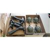 Image 1 : 2 TRAYS OF LARGE FOUNTAIN HEADS