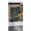 Image 3 : 3 TRAYS OF ASSORTED SMALL FOUNTAIN HEADS