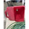 Image 4 : GRAVITY FED DRY HOPPER GUN WITH RED HOPPER, AIRLINE HOSE AND DRYWALL HAWK