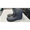 Image 2 : MENS SIZE 10 STEEL TOE RUBBER BOOTS