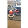 Image 3 : MASTERCRAFT TILE SAW AND WORK LIGHT, AIR SANDER