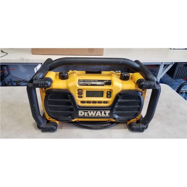 DEWALT SHOP RADIO