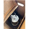 Image 2 : LARGE SUMP PUMP AND JERRY CAN