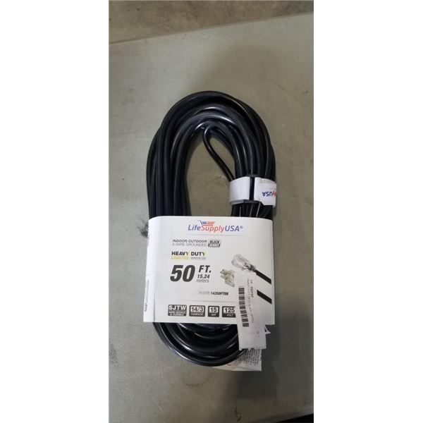 HEAVY DUTY 50 FT BLACK LIGHTED EXTENSION CORD. 14AWG/3C