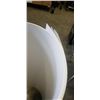 Image 3 : BUNDLE OF 5 PLASTICIZED CARDBOARD SHEETS, 4FT X 8FT