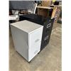 Image 3 : 2 DRAWER ROLLING FILE CABINET AND BLACK 2 DRAWER CABINET