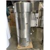 Image 1 : STAINLESS COMMERCIAL CAR VACUUM