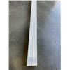 Image 3 : BUNDLE OF 10, 8FT X 3-1/4 BASEBOARD MOULDING