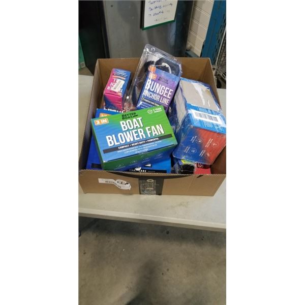 TRAY OF BETTER BOAT ITEMS INCLUDING 2" TRAILER COUPLER BALL, BOAT BLOWER FAN, BUNGEE ANCHOR LINE, BO