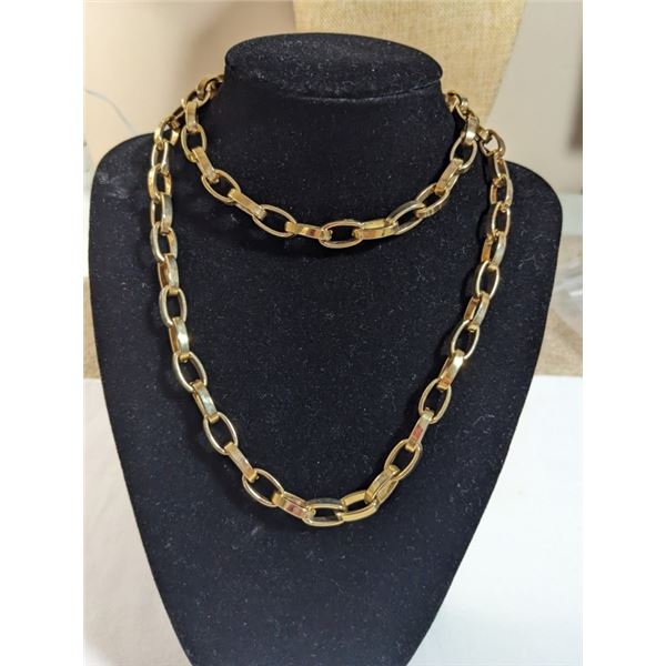 HEAVY AND LONG 14K GOLD PLATED LINK CHAIN NECKLACE, UNMARKED 29" LENGTH