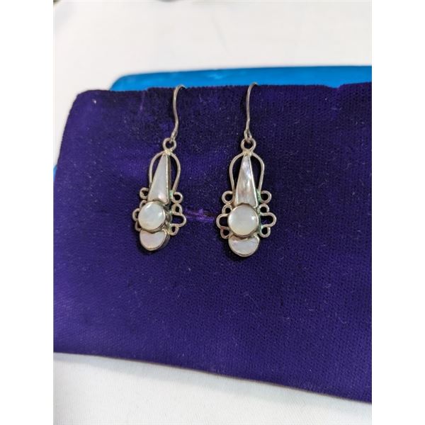 PAIR OF STERLING SILVER MOTHER OF PEARL EARRINGS