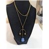 Image 2 : EXTRA LENGTH GOLD TONE W/ GREEN JADE PENDANT NECKLACE